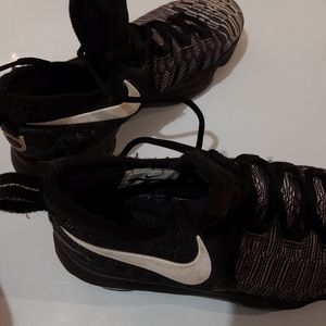 Nike 4 Youth shoes